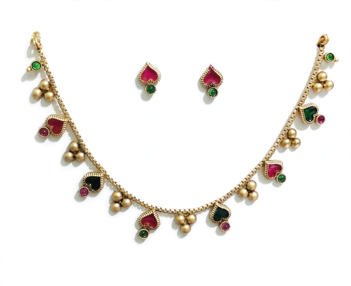 Matte Gold Heart Charm Necklace Set